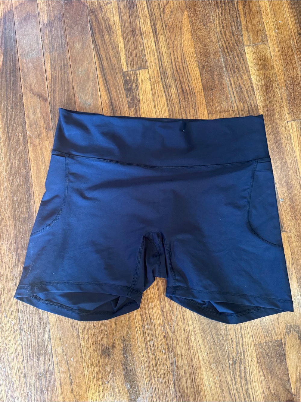 Old Navy Black High-Rise Bike Shorts with Side Pockets